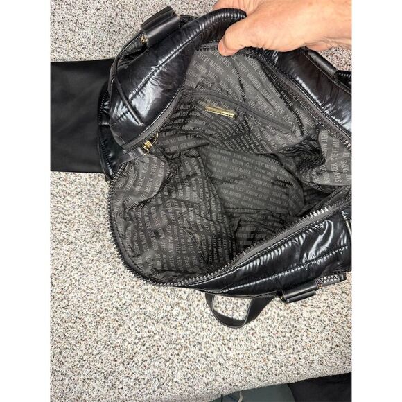 Steve Madden Black Metallic Puffer Weekender Duffel Bag Unisex Travel - Picture 12 of 12